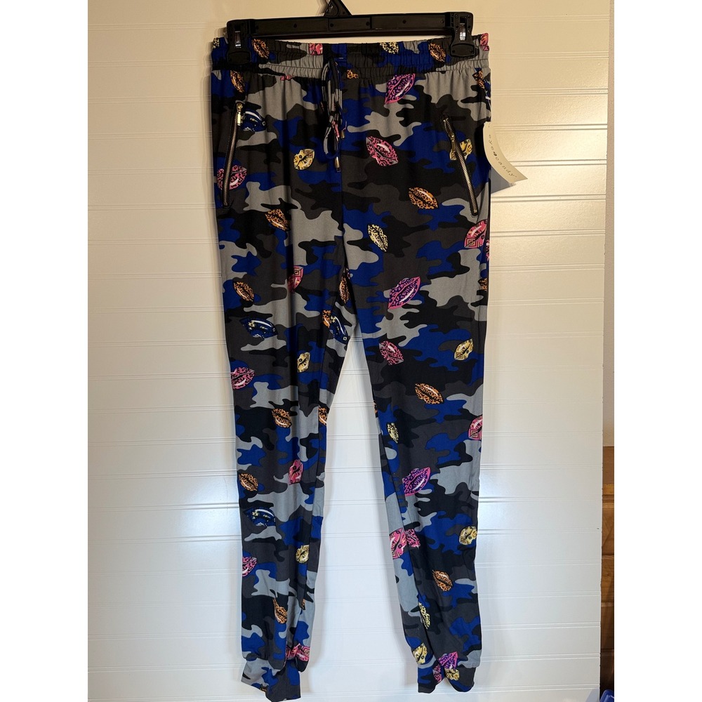 Eye Candy Women's 1X Camo Print Jogger Pants with‎ Lips and Zipper Pockets